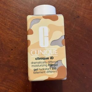 Clinique ID Dramatically Different moisturizing BB-gel.